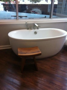 Labor tub at Baby+Co birth center labor and delivery options nashville hospitals